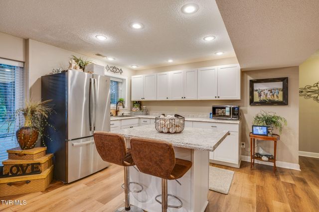 497 Canterbury Drive, Blountville, TN 37617