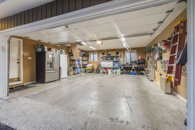 497 Canterbury Drive, Blountville, TN 37617