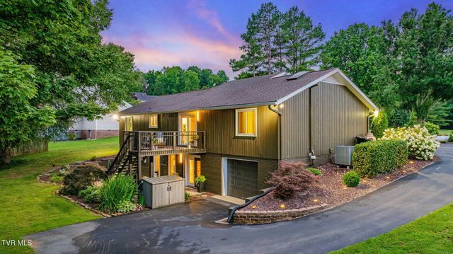 497 Canterbury Drive, Blountville, TN 37617