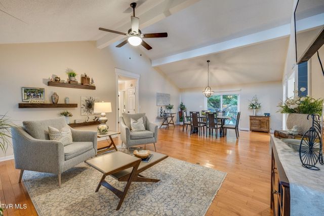 497 Canterbury Drive, Blountville, TN 37617