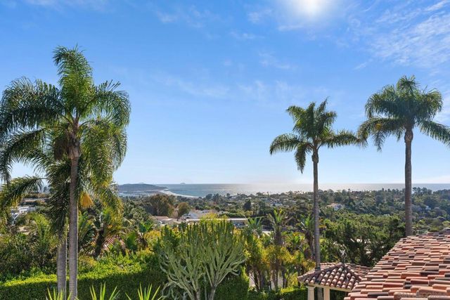6692 La Jolla Scenic Dr S, La Jolla, CA 92037