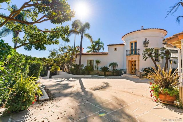 6692 La Jolla Scenic Dr S, La Jolla, CA 92037