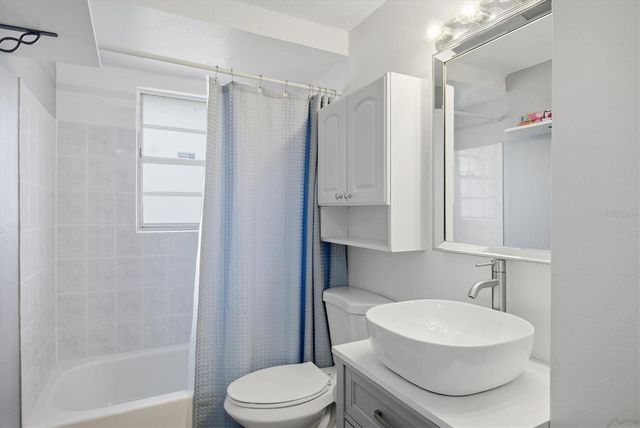 5755 OXALIS ROAD, Venice, FL 34293