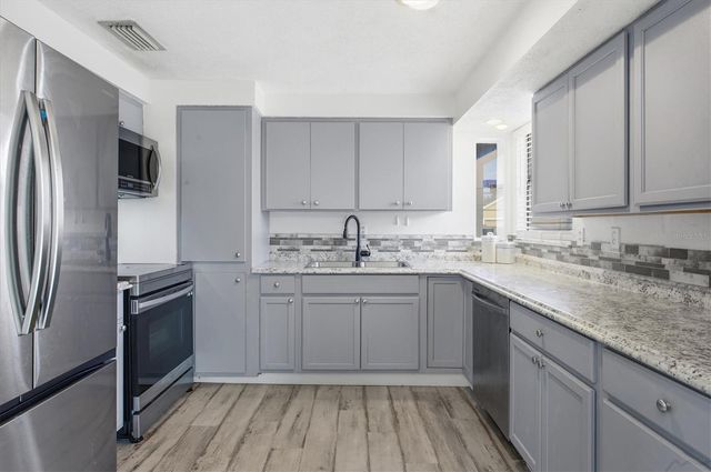 5755 OXALIS ROAD, Venice, FL 34293