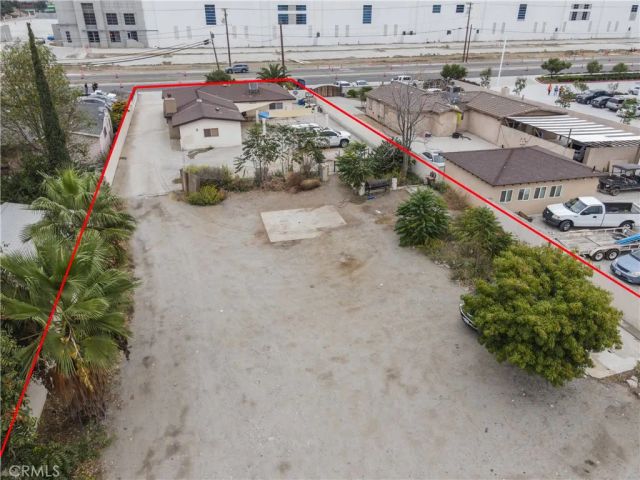 16569 Slover, Fontana, CA 92337
