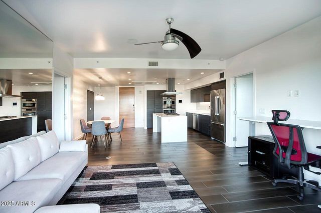 200 W Portland Street Unit 820, Phoenix, AZ 85003