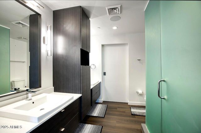 200 W Portland Street Unit 820, Phoenix, AZ 85003
