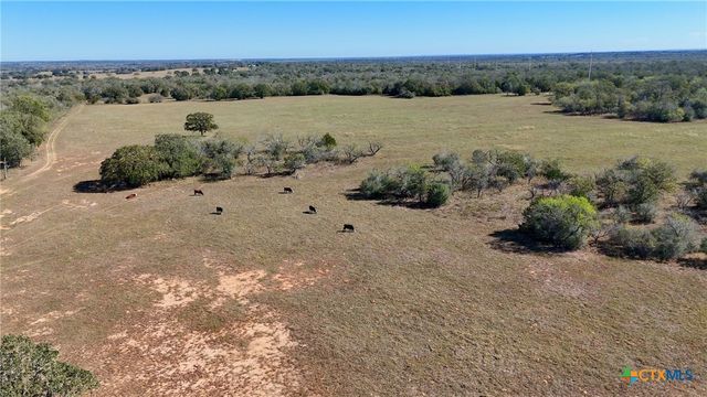 7180 CR 283, Harwood, TX 78632