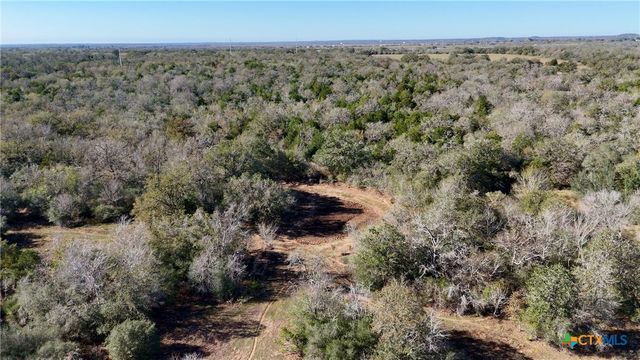 7180 CR 283, Harwood, TX 78632