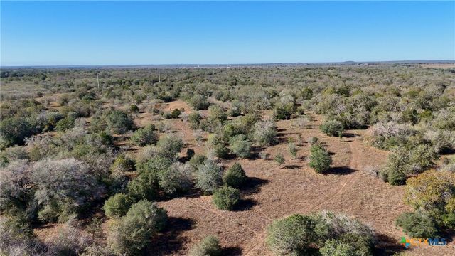 7180 CR 283, Harwood, TX 78632