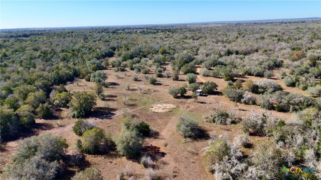 7180 CR 283, Harwood, TX 78632