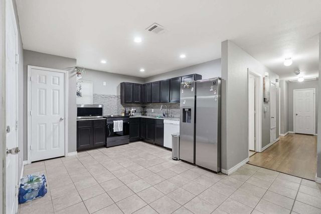 1735 Mcbroom Street, Dallas, TX 75212