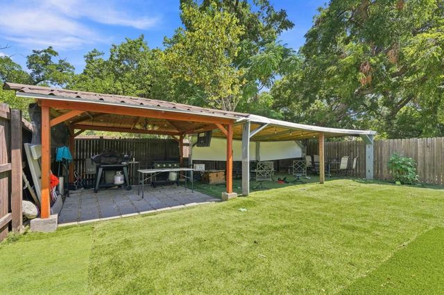 1735 Mcbroom Street, Dallas, TX 75212