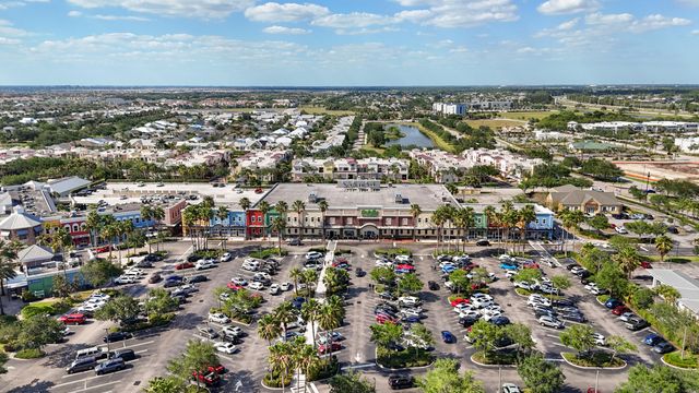 624 NE Bent Paddle Lane, Port St. Lucie, Port St Lucie, FL 34983