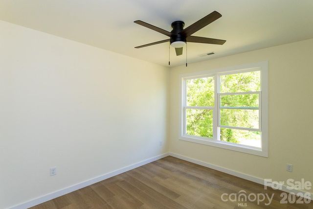 39 Terry Estates Drive, Black Mountain, NC 28711