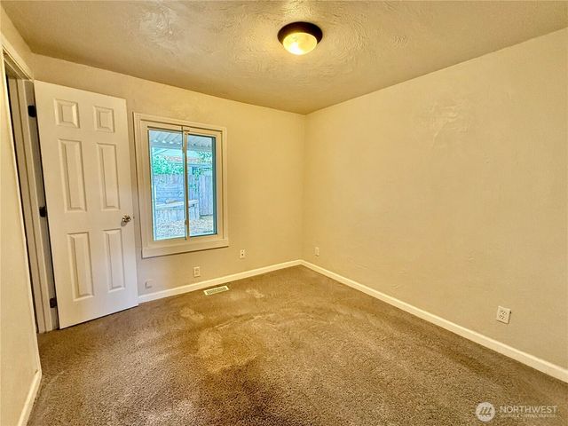 6724 S Bell Street, Tacoma, WA 98408