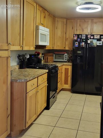 2120 Bonfoy Avenue, Colorado Springs, CO 80909