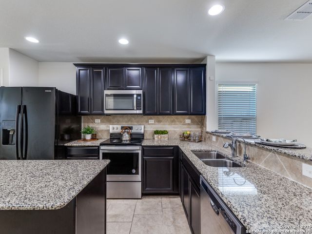 12029 Silver Lining, San Antonio, TX 78254