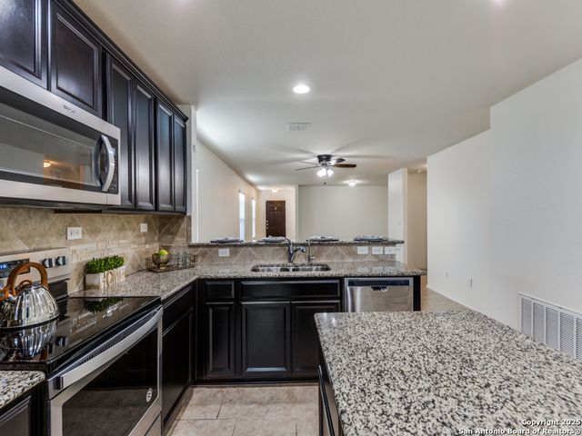 12029 Silver Lining, San Antonio, TX 78254