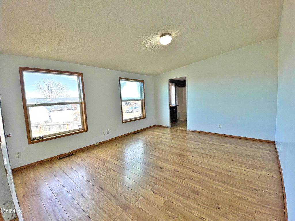 3816 22nd Avenue W, Williston, ND 58801 photo 15