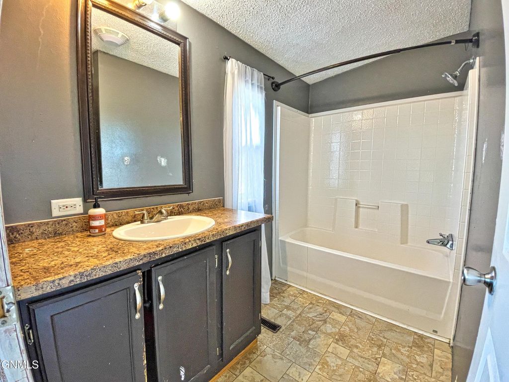 3816 22nd Avenue W, Williston, ND 58801 photo 17