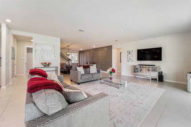 19206 BRIARBROOK DRIVE, Tampa, FL 33647