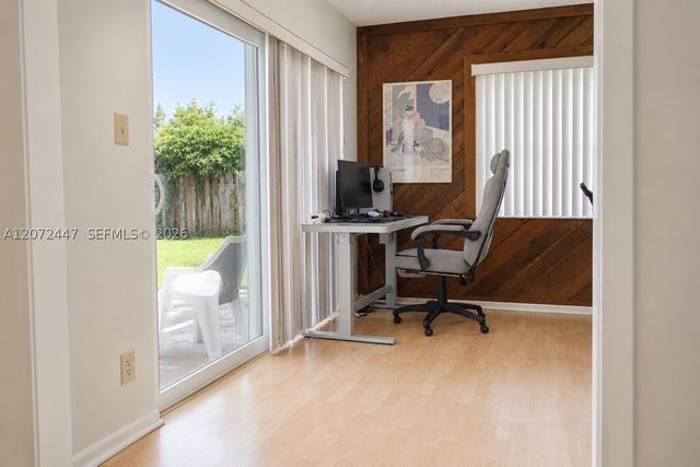 2001 SW 87th Ave, North Lauderdale, FL 33068