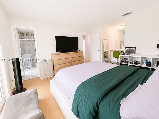 2001 SW 87th Ave, North Lauderdale, FL 33068