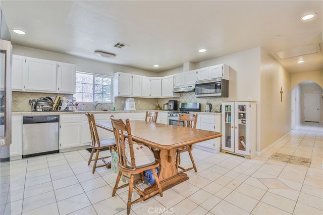 1709 E Luray Street, Long Beach, CA 90807