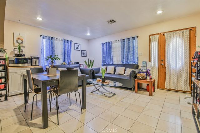 1709 E Luray Street, Long Beach, CA 90807