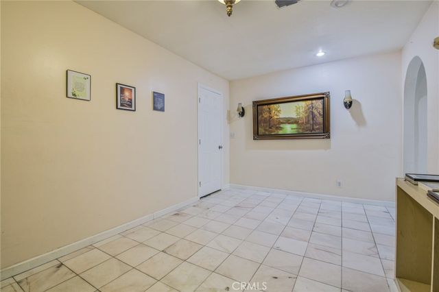 1709 E Luray Street, Long Beach, CA 90807
