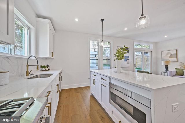 5310 14TH ST NW, Washington, DC 20011