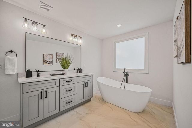 5310 14TH ST NW, Washington, DC 20011