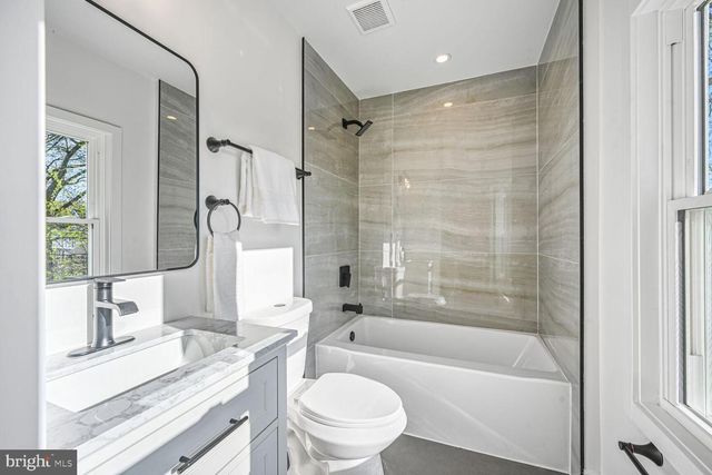 5310 14TH ST NW, Washington, DC 20011