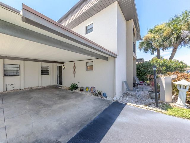 1712 LAKESIDE DRIVE 1712-B, Venice, FL 34293