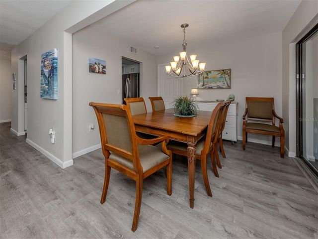 1712 LAKESIDE DRIVE 1712-B, Venice, FL 34293