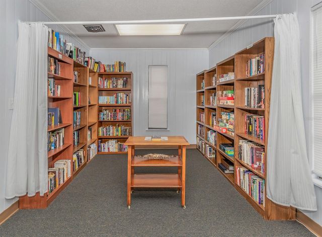 1712 LAKESIDE DRIVE 1712-B, Venice, FL 34293