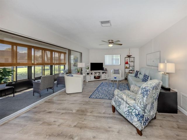 1712 LAKESIDE DRIVE 1712-B, Venice, FL 34293
