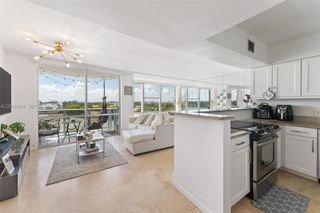 900 Bay Dr 421, Miami Beach, FL 33141