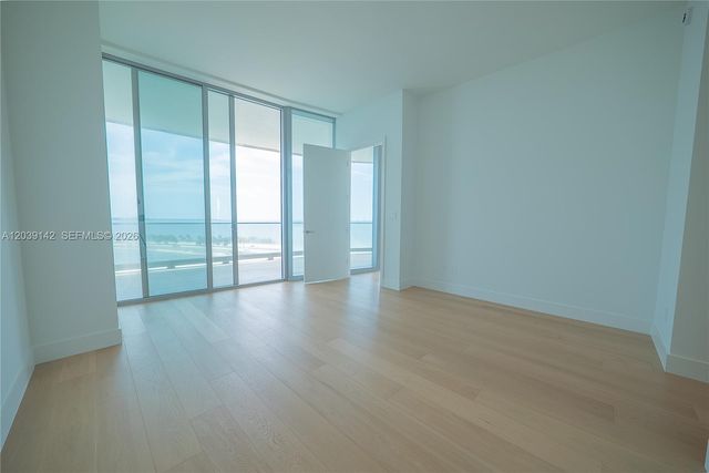 175 SE 25th Road 702, Miami, FL 33129
