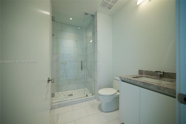 175 SE 25th Road 702, Miami, FL 33129