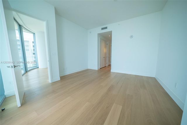 175 SE 25th Road 702, Miami, FL 33129