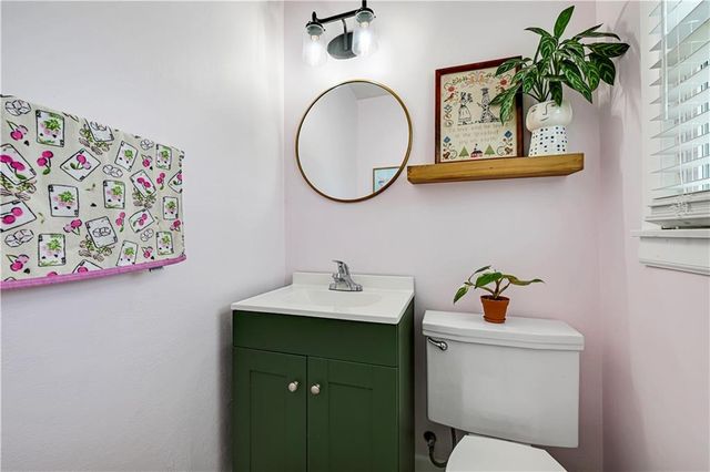 3537 N Walrond Avenue, Kansas City, MO 64117