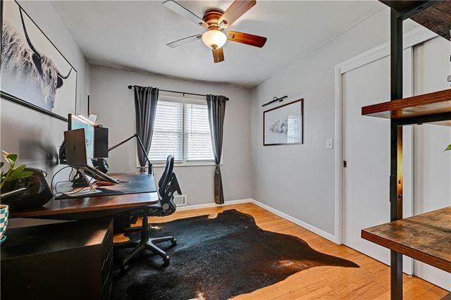 3537 N Walrond Avenue, Kansas City, MO 64117