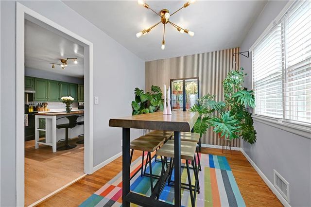 3537 N Walrond Avenue, Kansas City, MO 64117