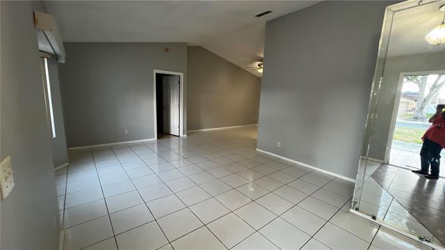 6409 ROYAL TERN STREET, Orlando, FL 32810