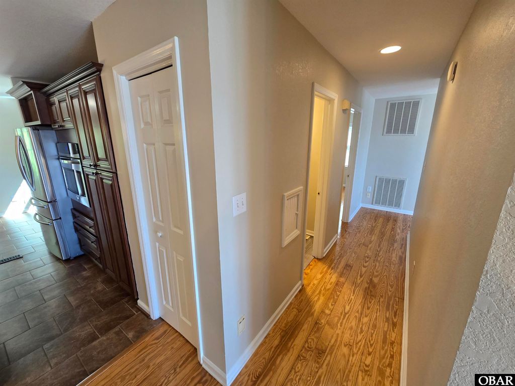 Image 33 of property listing at 154 Baycliff Trail, Kill Devil Hills, NC 27948