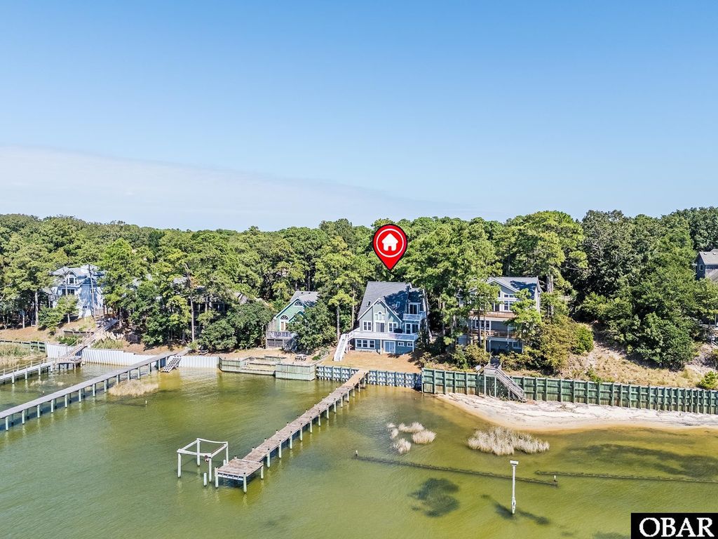 Image 9 of property listing at 154 Baycliff Trail, Kill Devil Hills, NC 27948