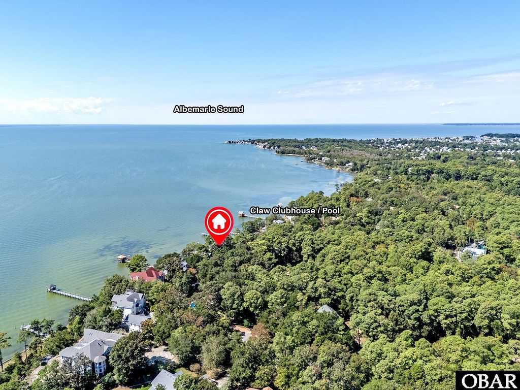 Image 10 of property listing at 154 Baycliff Trail, Kill Devil Hills, NC 27948