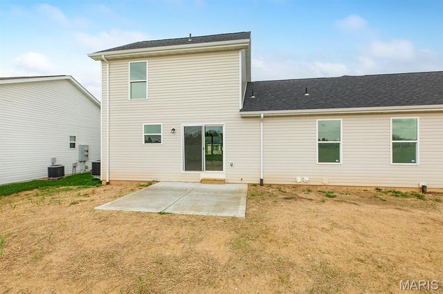205 Wrigley Field Drive, Bethalto, IL 62010